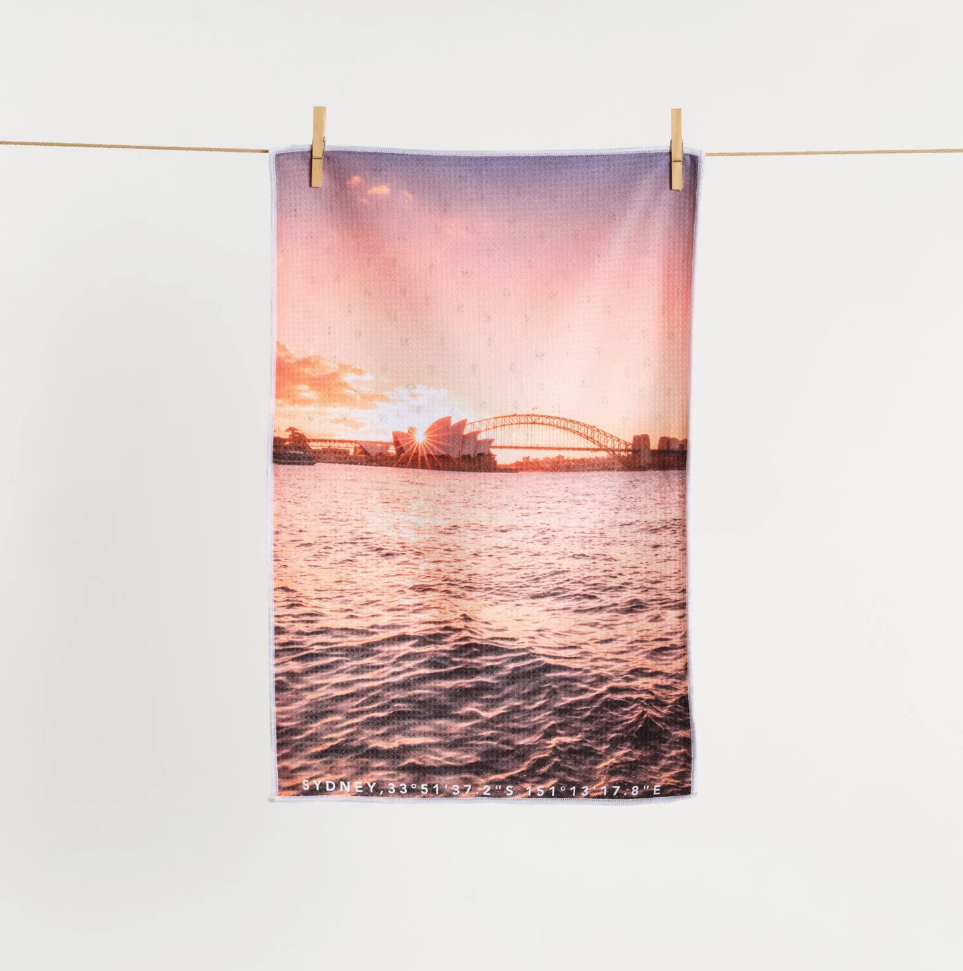 Destination Label Hanging Tea Towel [Harbour Hues]