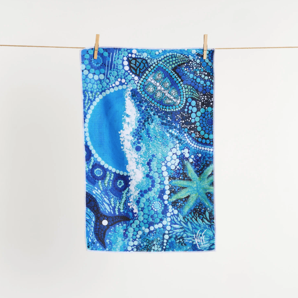 Destination Label Hanging Tea Towel [Turtle Moon]