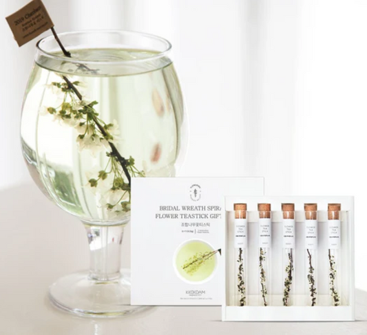 Kkokodam Tea Stick Gift Pack [Bridal] with display of in-use product. 