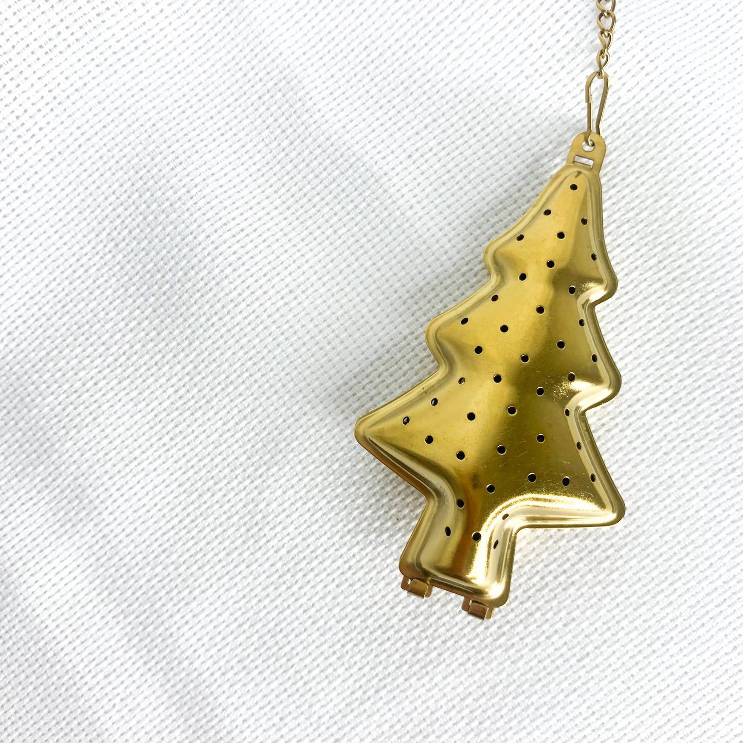 Christmas Tea Strainer - Gold