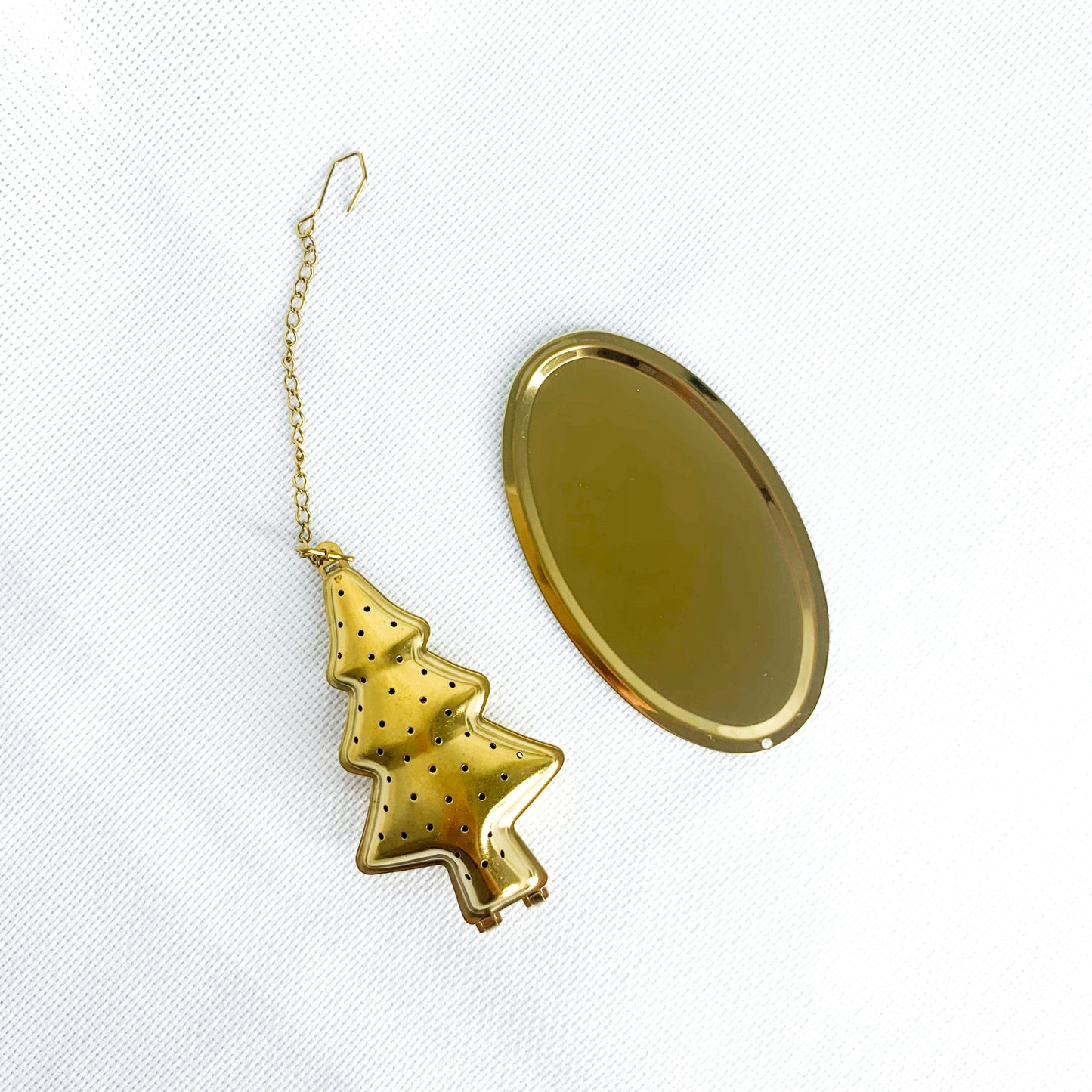 Christmas Tea Strainer - Gold